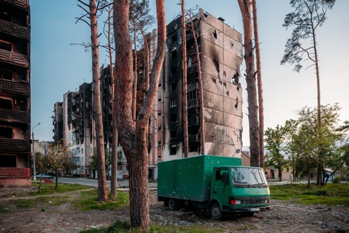 Zerstörtes Gebäude in der Ukraine